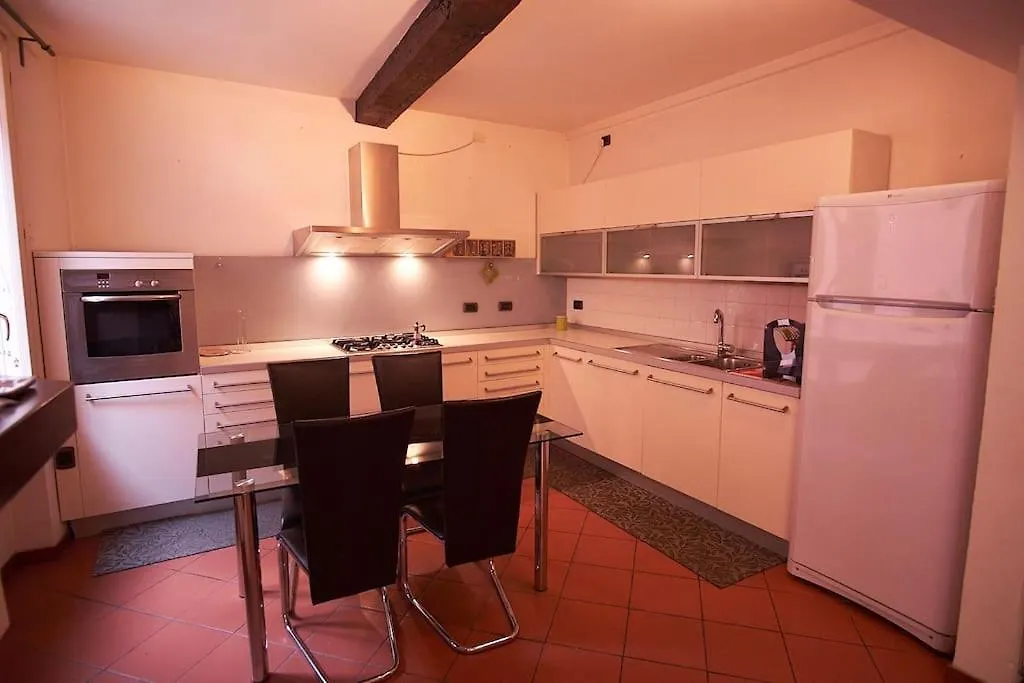 Appartamento Centro Francescana Modena Italien